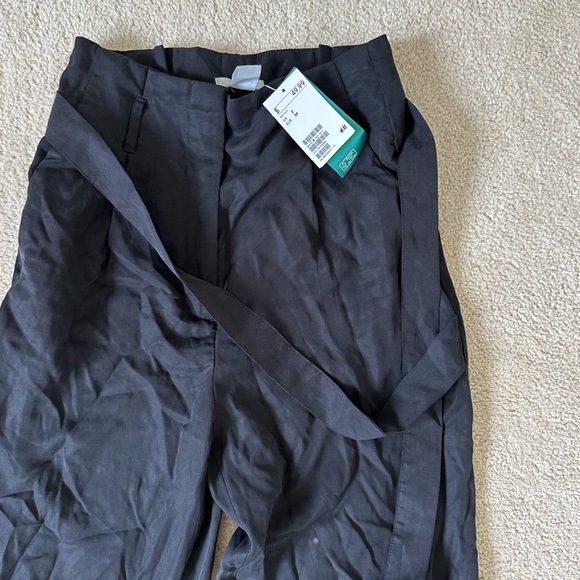 Brand New Flowy Dress Pants - Picture 6 of 6
